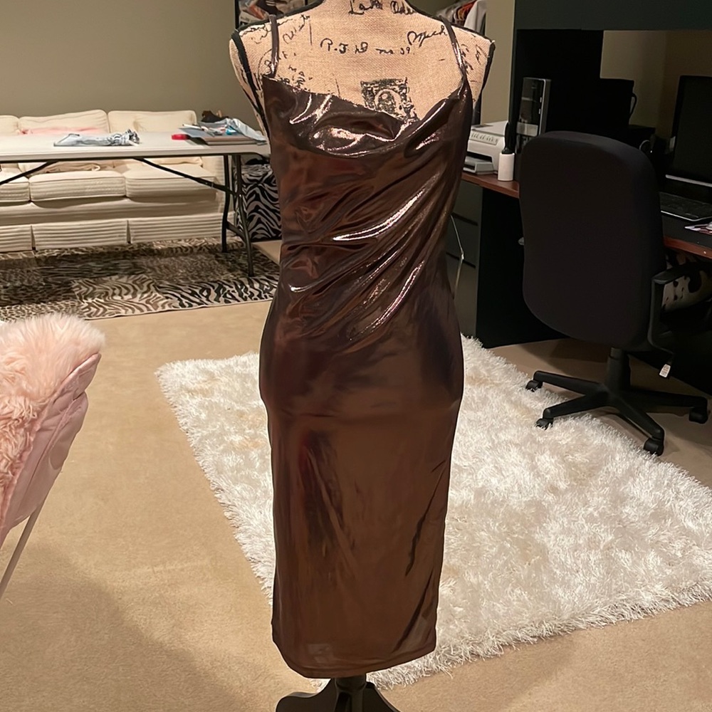 Forever 21 holiday midi metallic dress